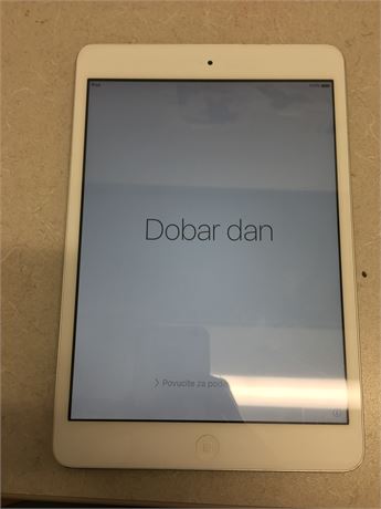 Apple iPad Mini A1432 16GB Silver