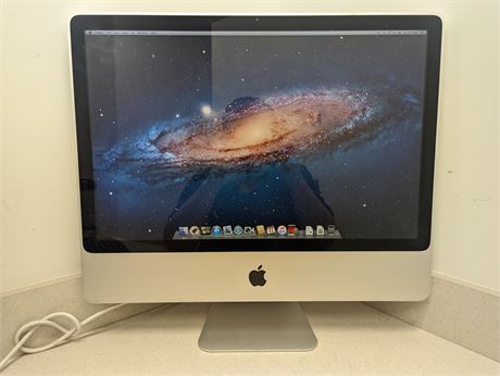 Apple iMac (24-inch, Early 2009) - 1920x1200, 4GB RAM, 640GB HDD